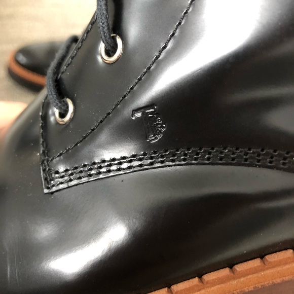 TOD’S black leather ankle lace up boots platform - Picture 4 of 8